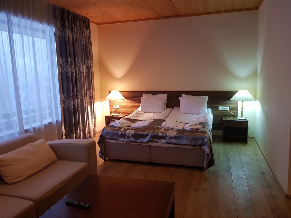 Hotel Tetnuldi Местия Экстерьер фото