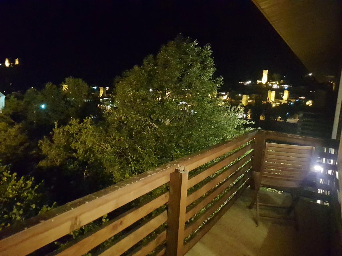 Hotel Tetnuldi Местия Экстерьер фото